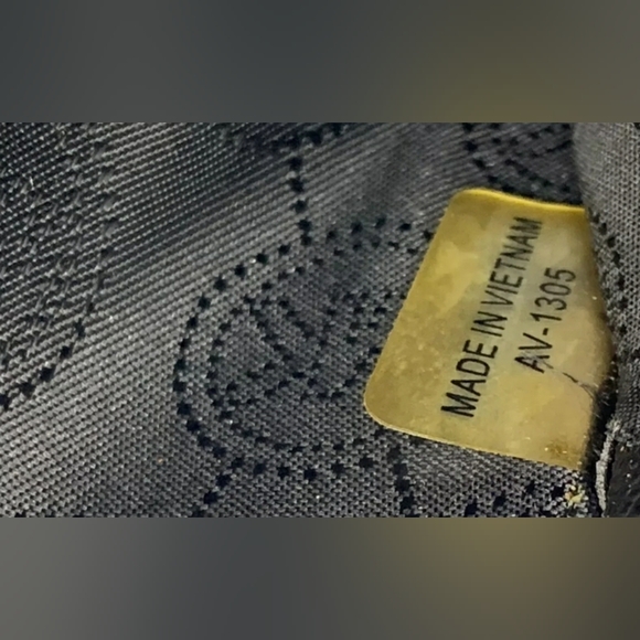 Michael Kors MK Designer Kelsey Black Leopard Print Tote W/ Monogrammed Wallet - Picture 5 of 10